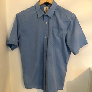 Volcom boys short sleeve blue dress shirt XL